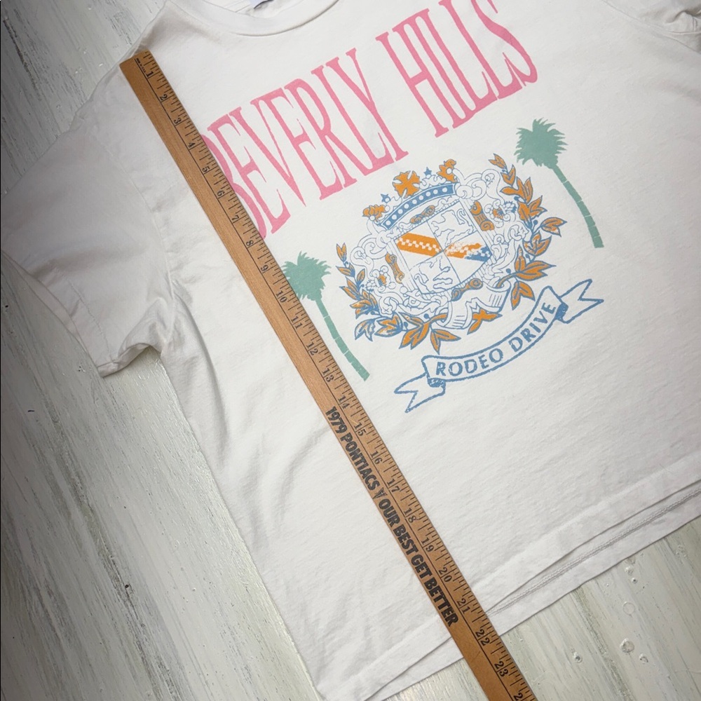 DAYDREAMER Beverly Hills Girlfriend Tee in Vintage White Sz L - Picture 4 of 9